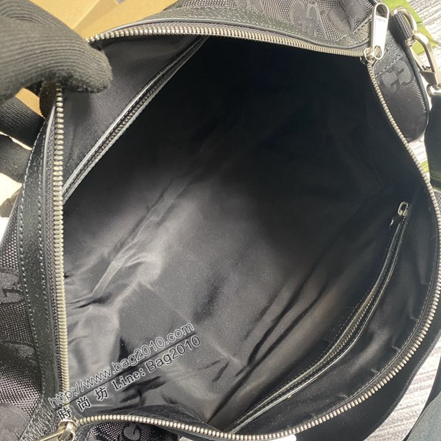 Gucci新款包包 古馳品牌標誌性GG圖案手提肩背枕頭包 Gucci黑色旅行包 658632  ydg3081